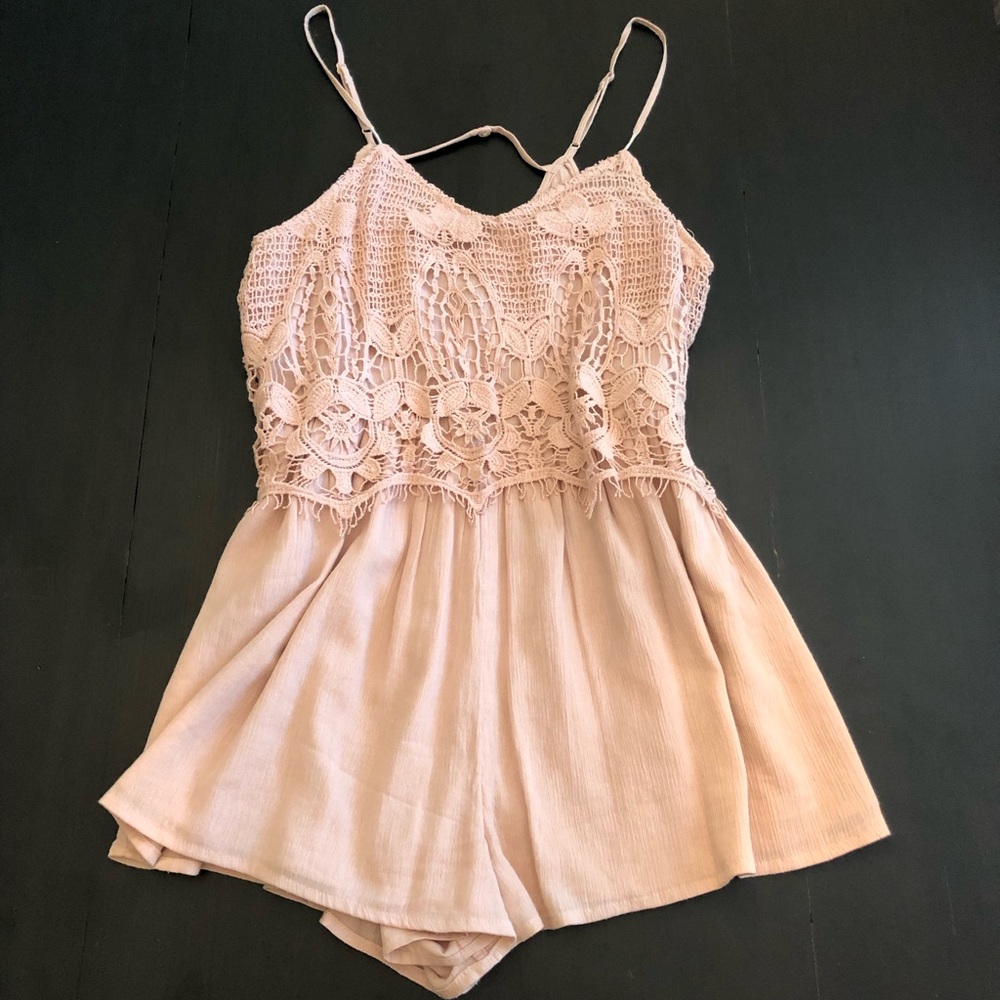 Blush pink American Eagle romper
